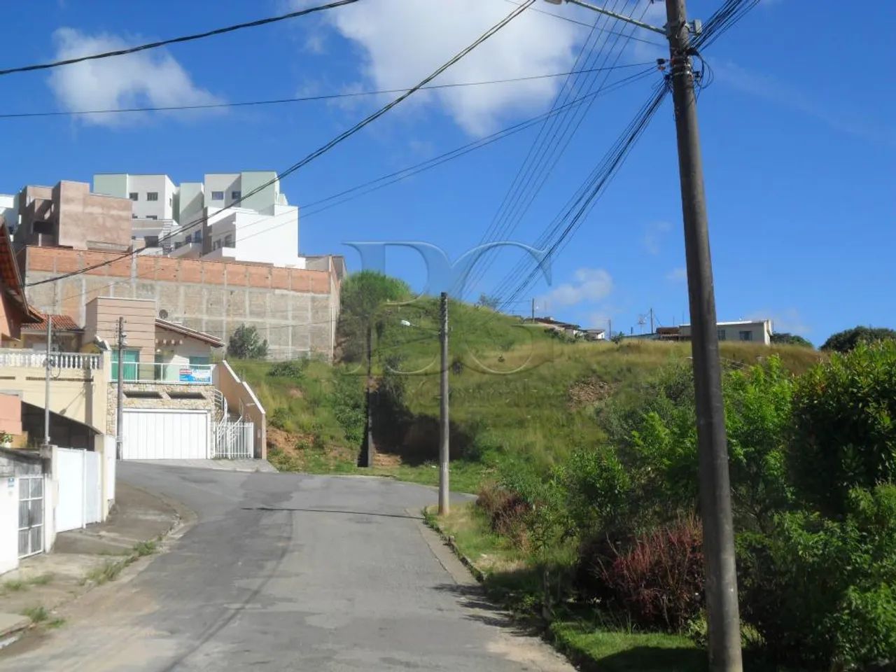 Terrenos Padrão em Poços de Caldas - Foto 2