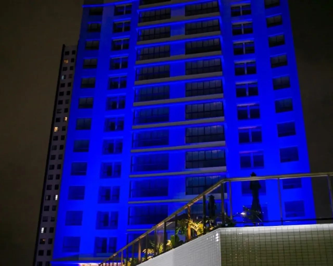 APARTAMENTO BAIRRO BRISAMAR