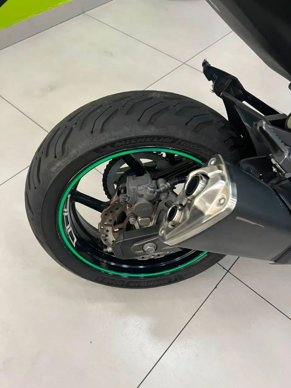 KAWASAKI Z800 - Foto 3