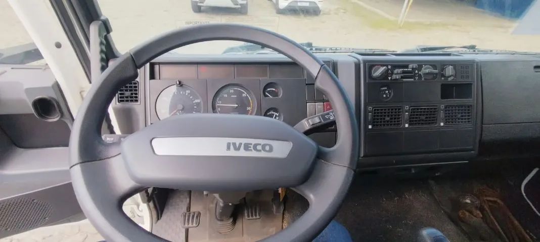 Iveco Tector 150e21  - Foto 3