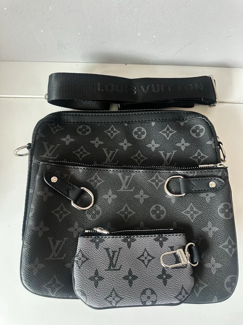 Bag tripla LV de couro sintético 
