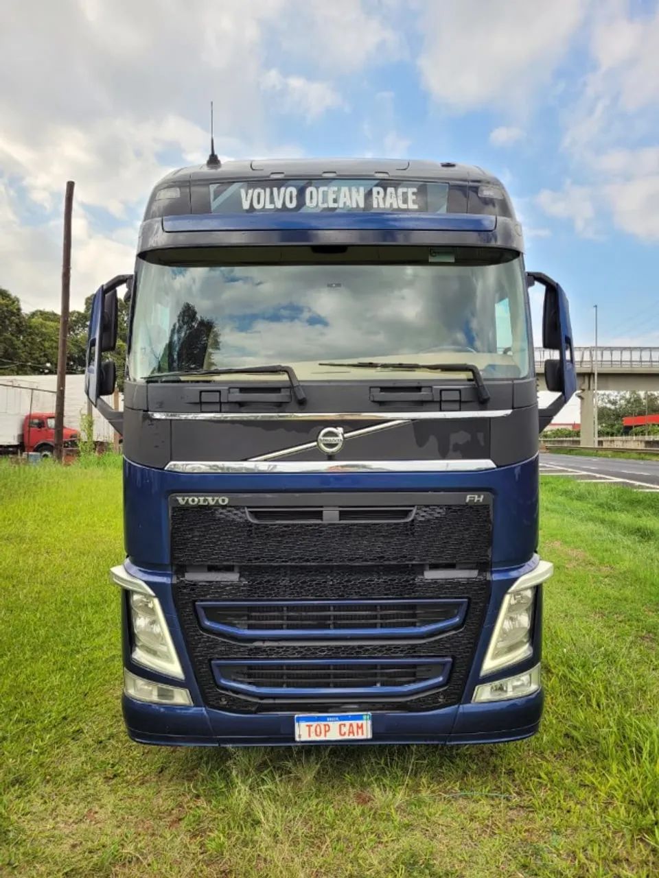 VOLVO FH 500 6X2 TRUCADO OCEAN RACE EDITION AUTOMÁTICO 2015 / 2016 EDIÇÃO * - Foto 3