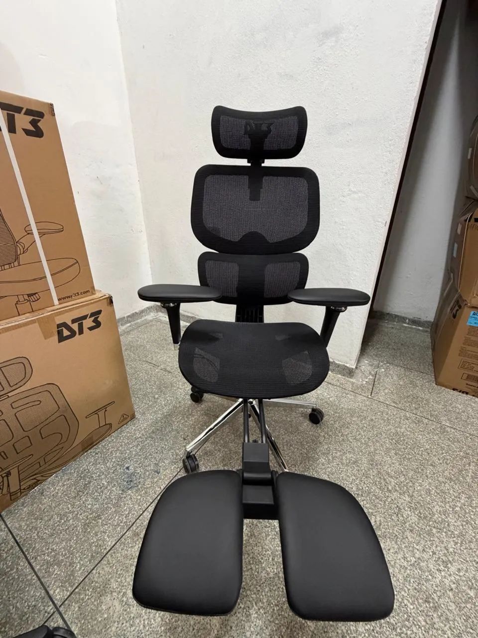 Cadeira DT3 Ergonomie FT Black 5D - Foto 2