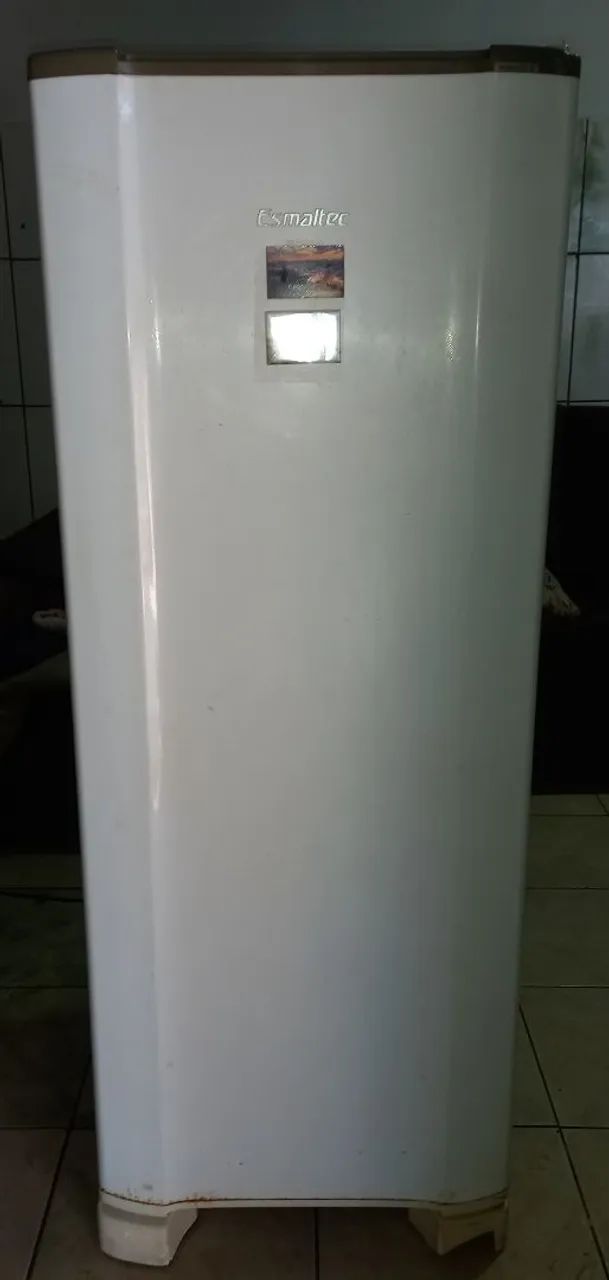 GELADEIRA ESMALTEC 