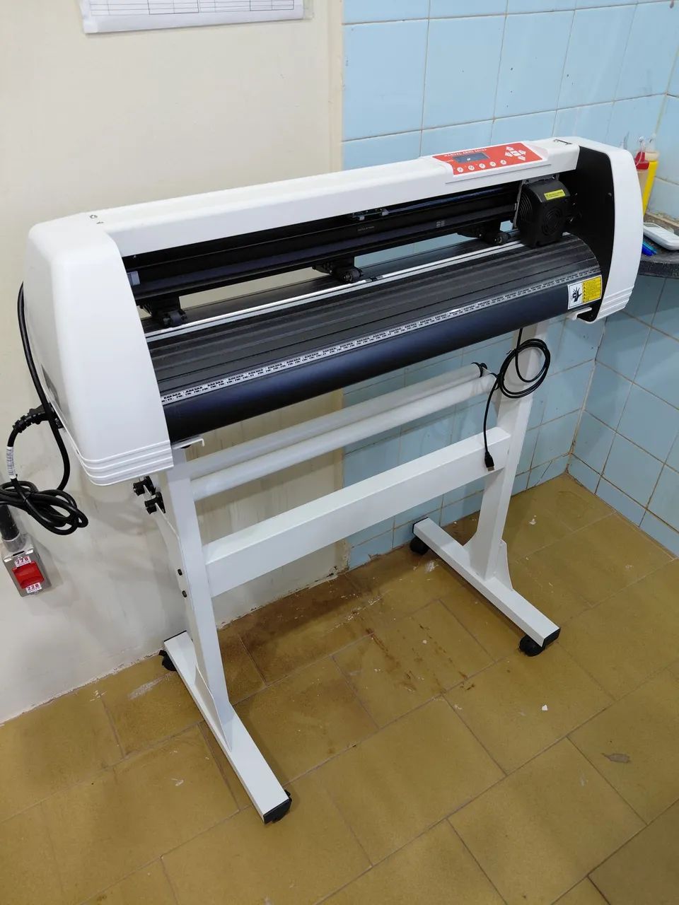Plotter de Recorte e Risco Digital Corte e Contorno 72cm 