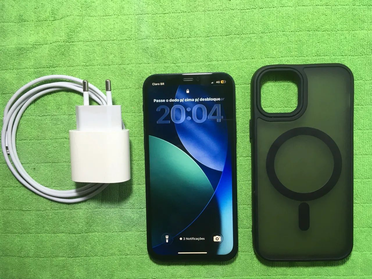 iPhone 12 black de 128 gigas