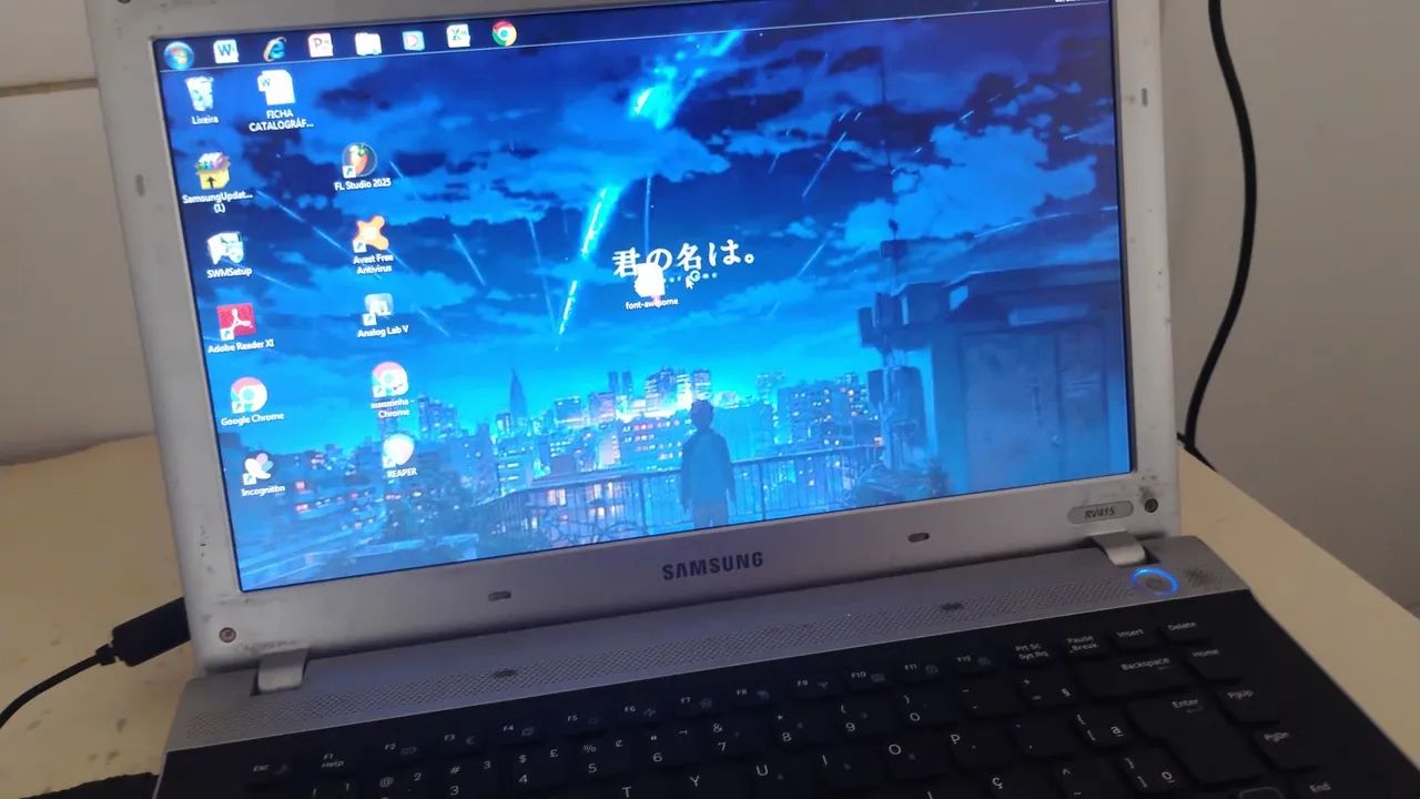 Notbook windowns 7 ultra, com mouse e carregador. - Foto 2