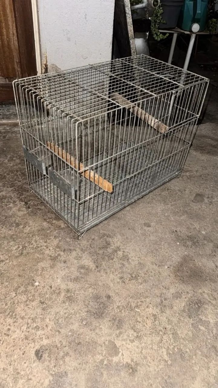 Vendo gaiola de calopsita periquitos e etc... - Foto 3