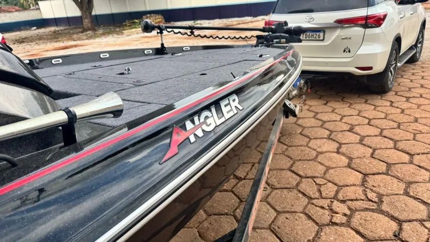 Barco Quest Angler 2024 - Foto 2