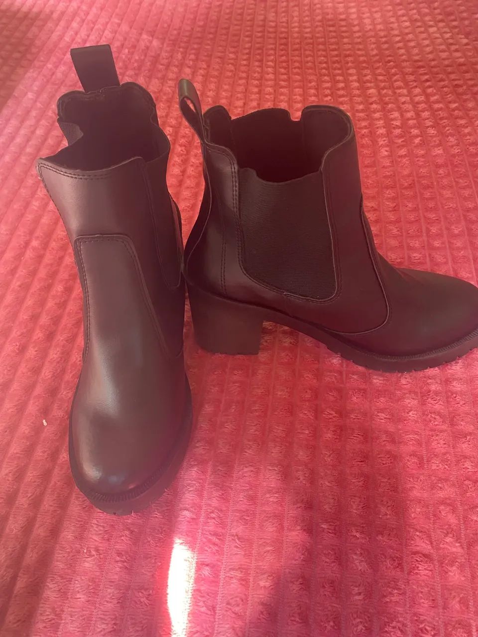Bota nova usada apenas uma vez  - Foto 3