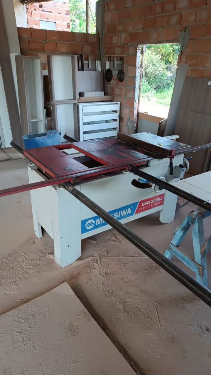 Esquadrejadeira inclinável coladeira coletor po para marcenaria  - Foto 3