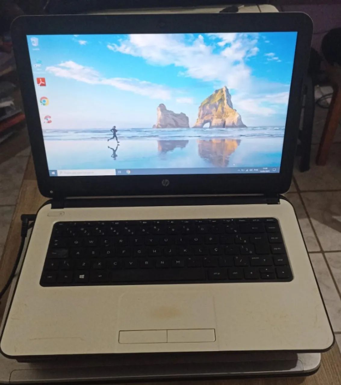 Notebook HP 14 com processador Celeron cpu@2.16ghz