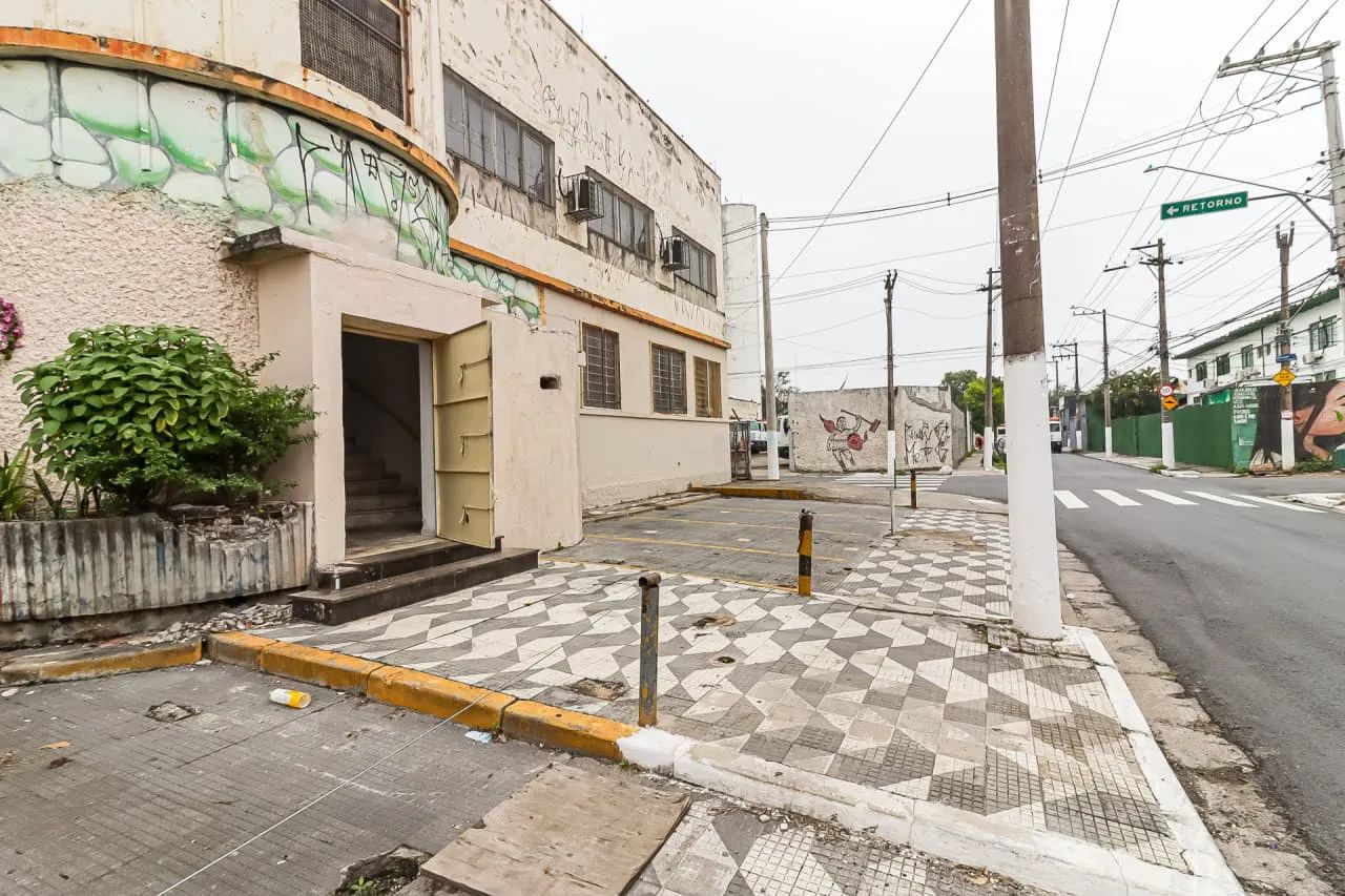 Sala comercial na Rua Periperi, 63  1500 m² - Foto 2