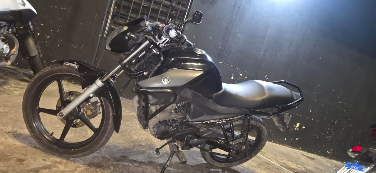 Yamaha Factor 2020 Preta - Excelente Estado - Foto 5
