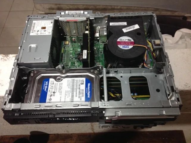 Desktop Lenovo ThinkCentre M75s Gen2 - Foto 4