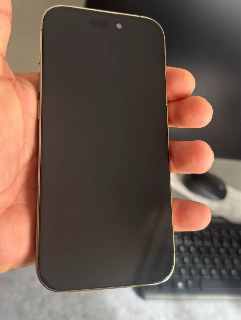 IPhone 14 Pro Gold 256gb  - Foto 2