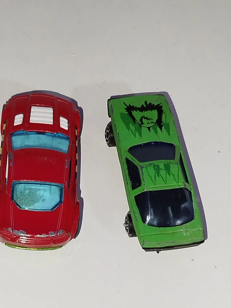 Hot Wheels Turque Twister R0921 e Carrinho Verde  - Foto 4