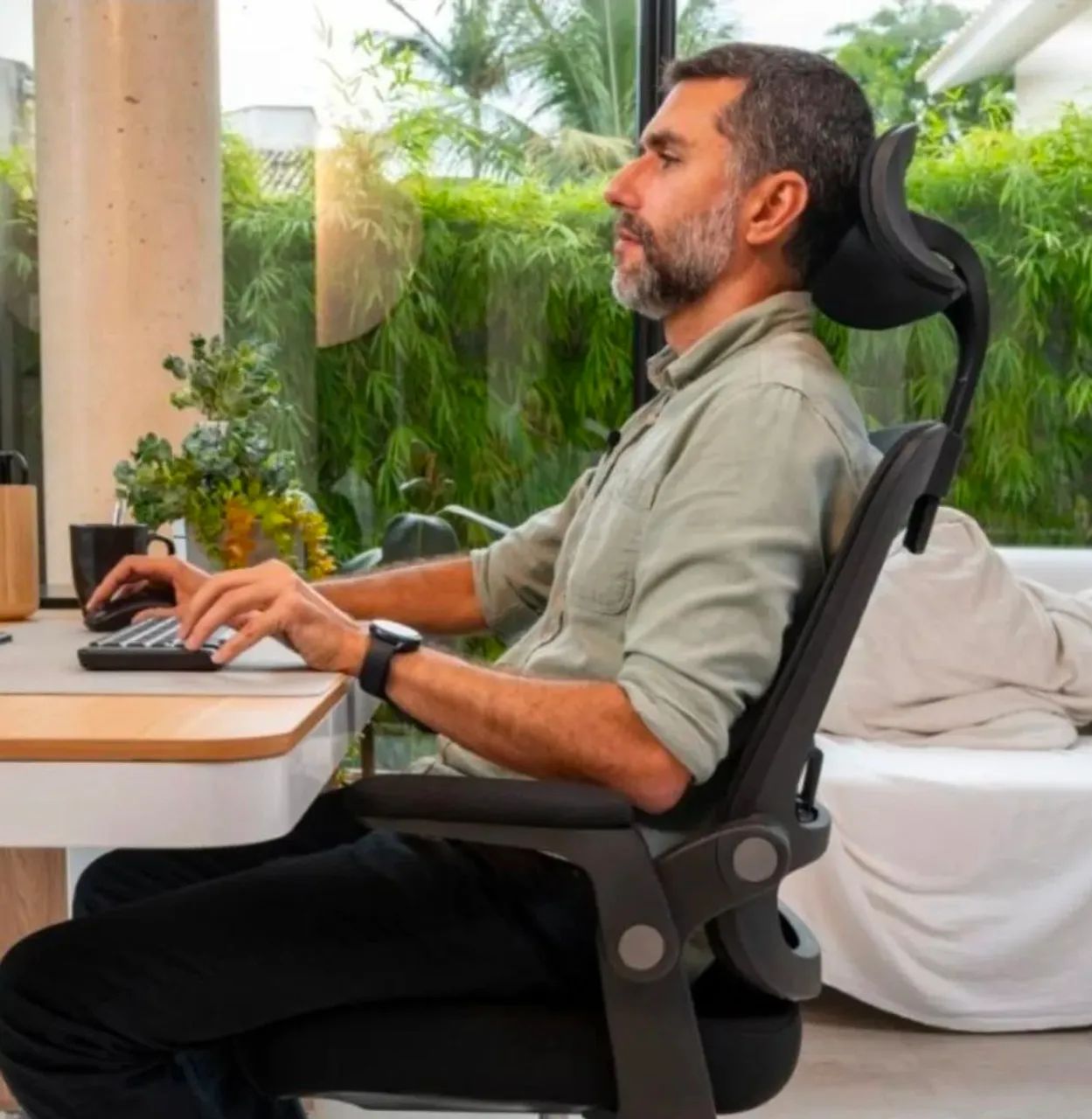 Cadeira Ergonômica Elements Astra - Foto 4