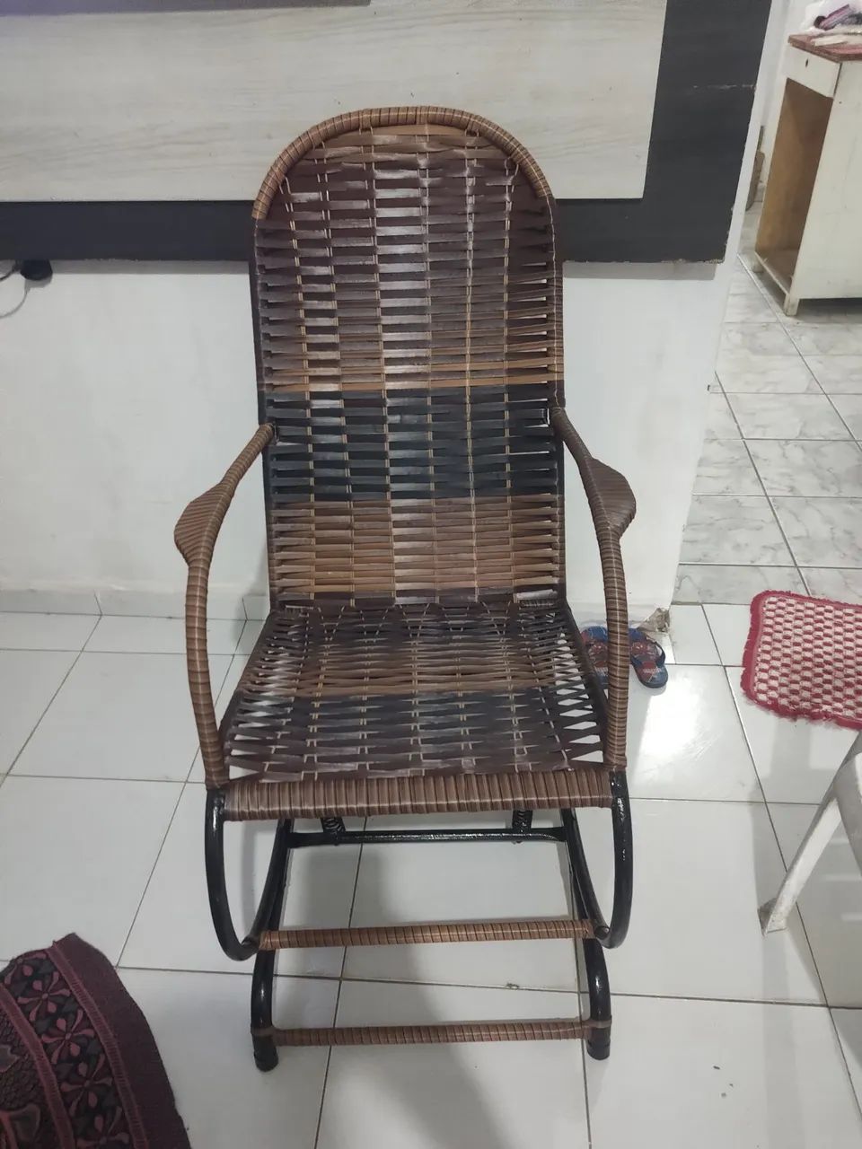 Cadeira de balanço nova 