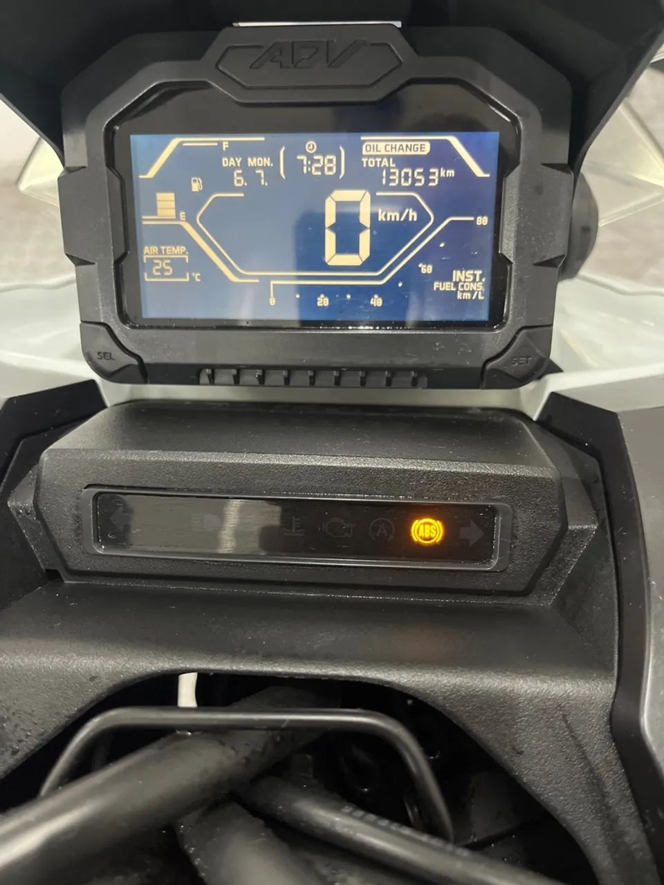 Honda ADV 150 ABS - Foto 5
