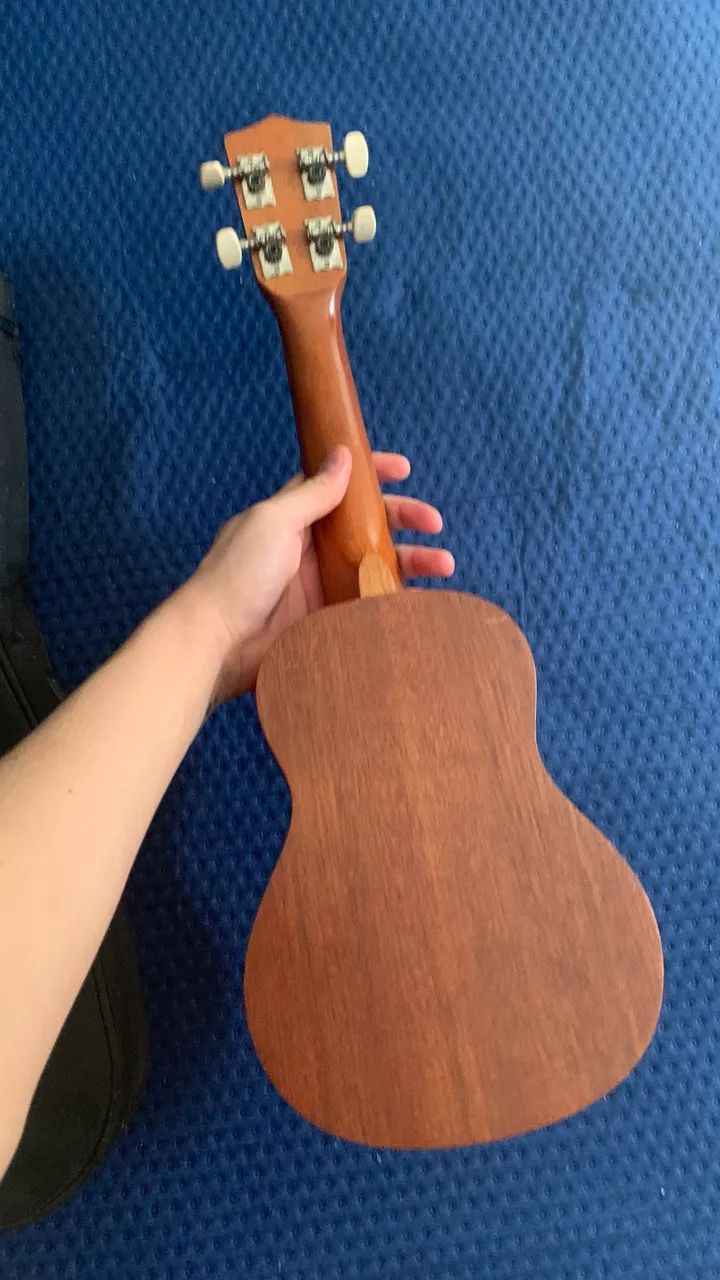 Ukulele kalani