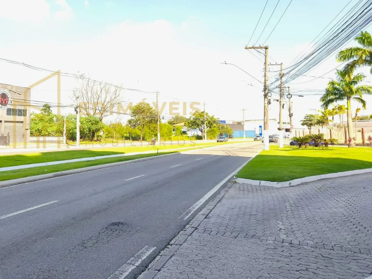 Morada de Laranjeiras: Loja Térrea com Excelente Iluminação e Acesso! - Foto 3