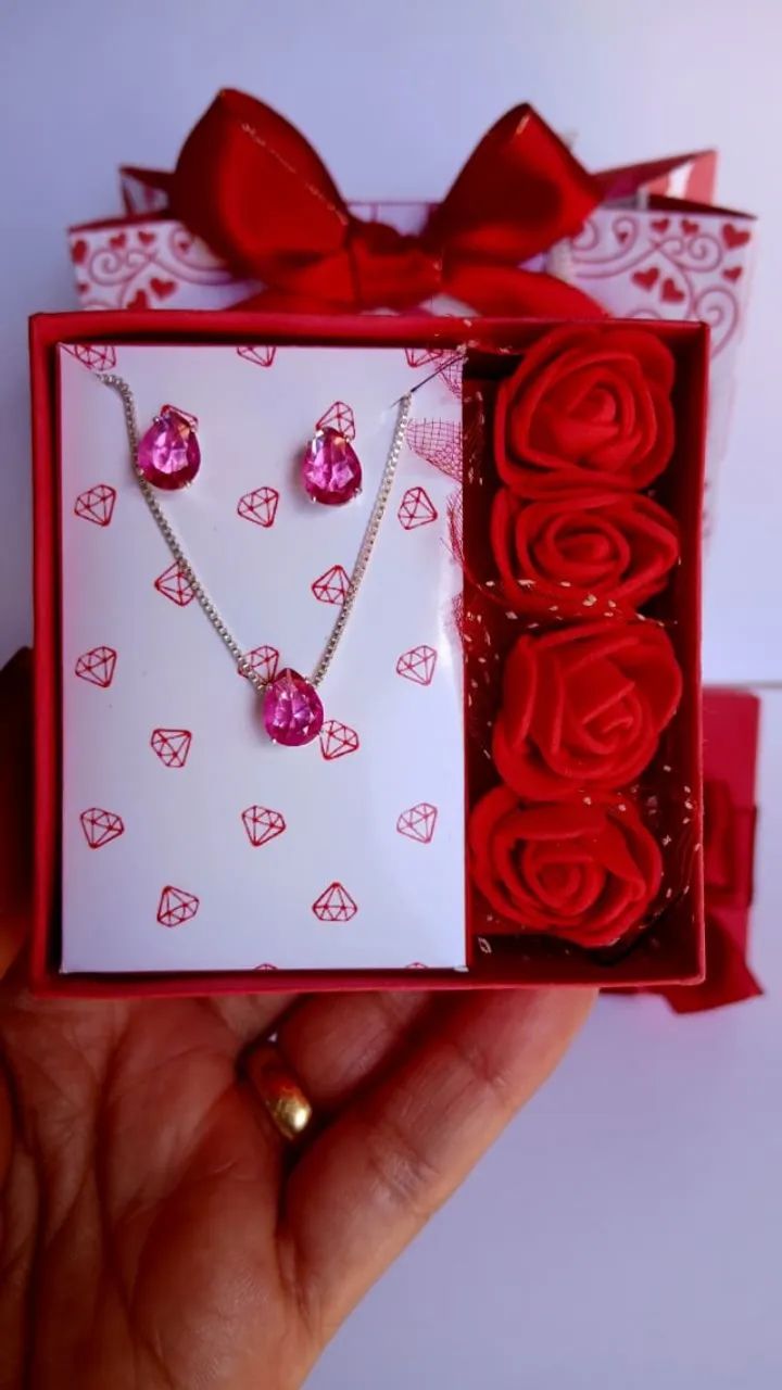 Conjunto Gota - Colar e Brincos | Presente Dia dos Namorados