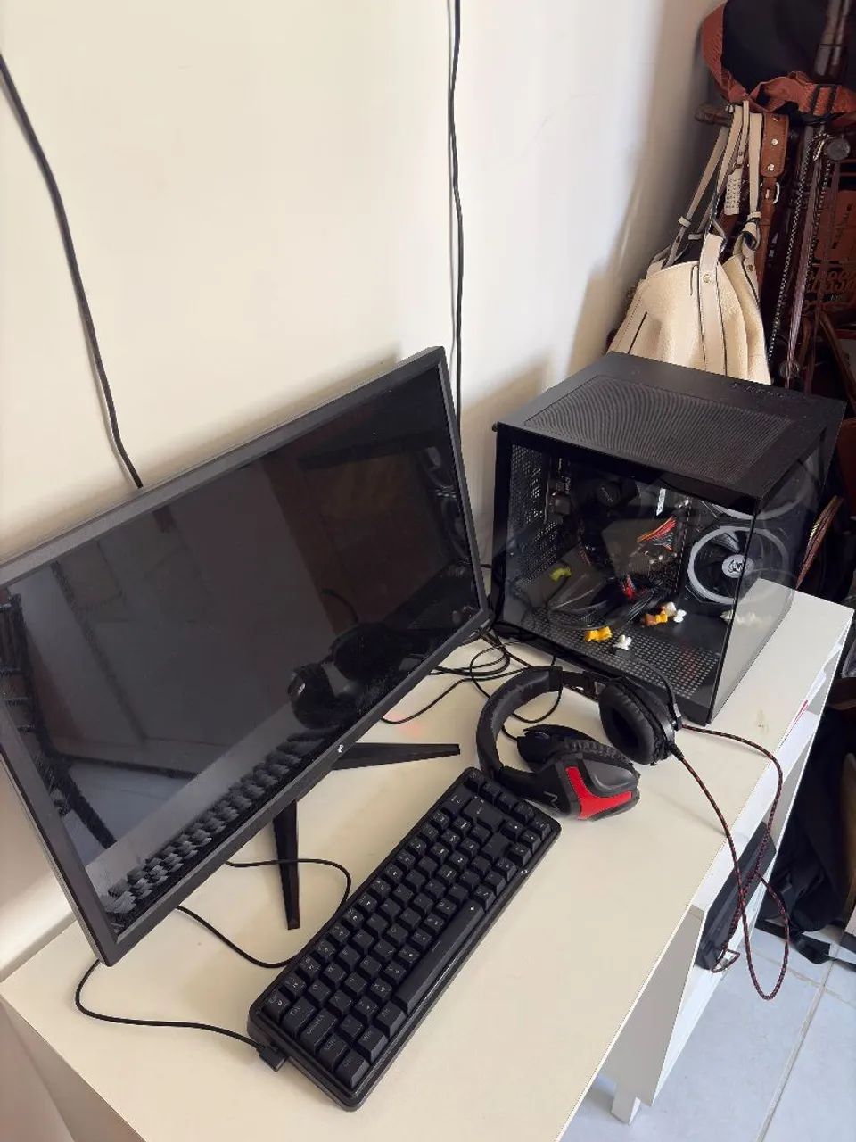 Desktop Ryzen 5 8gb ram - Foto 3