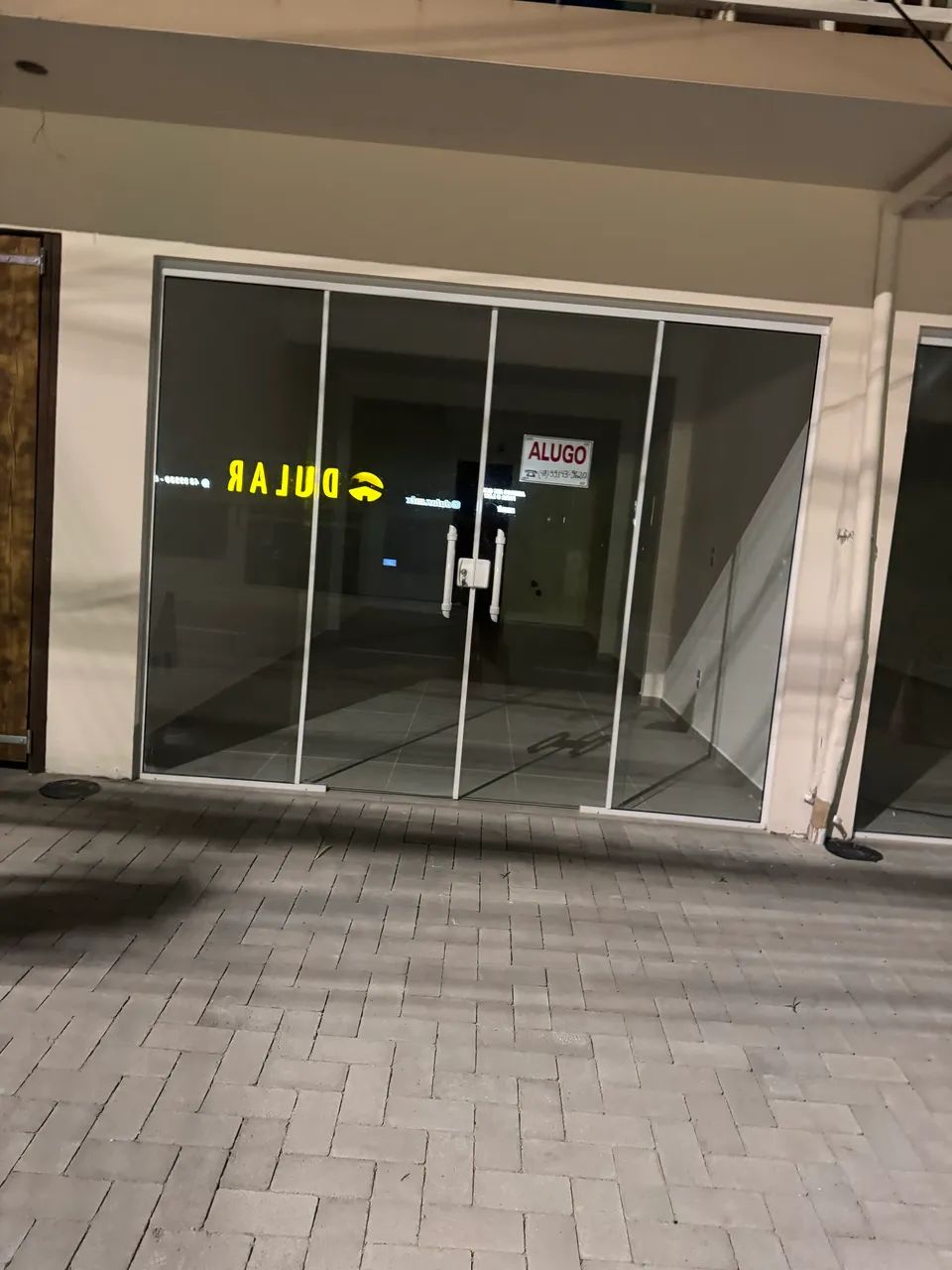 ALUGO SALAS COMERCIAIS PRAIA DO SANTINHO - Foto 3