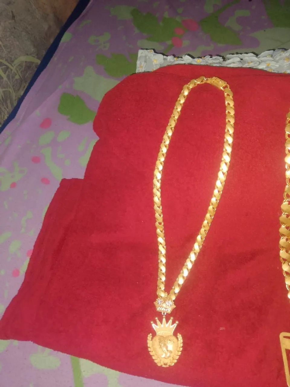 Vendo esse cordão 