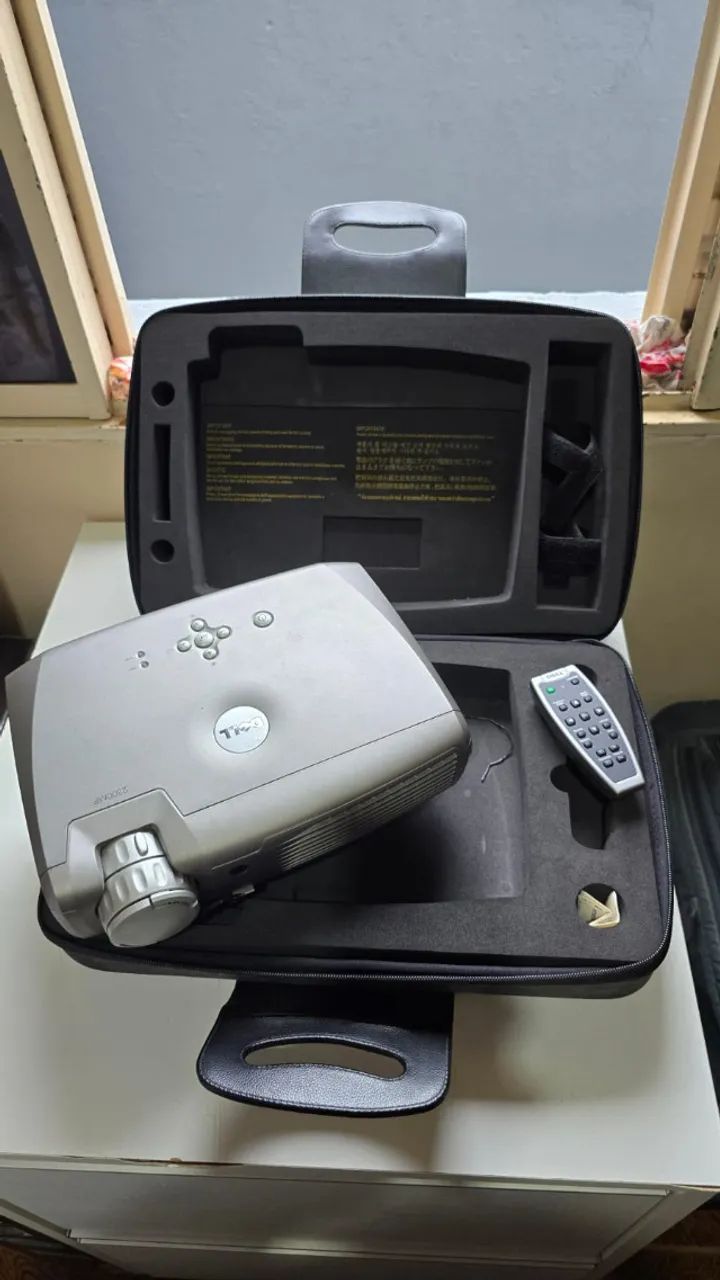 Projetor Dell 2300 Luméns - Foto 2