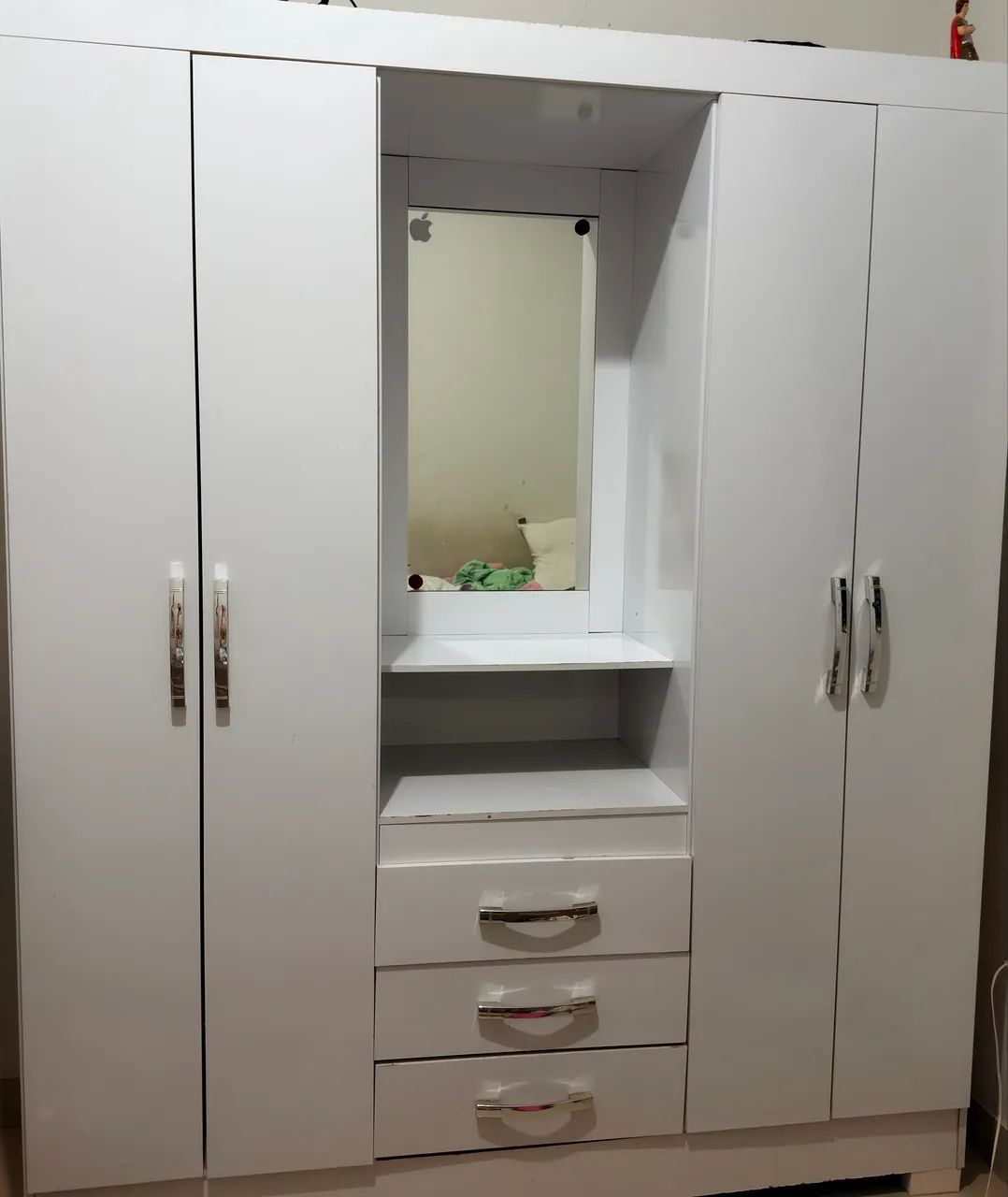 Vendo guarda roupa usado 