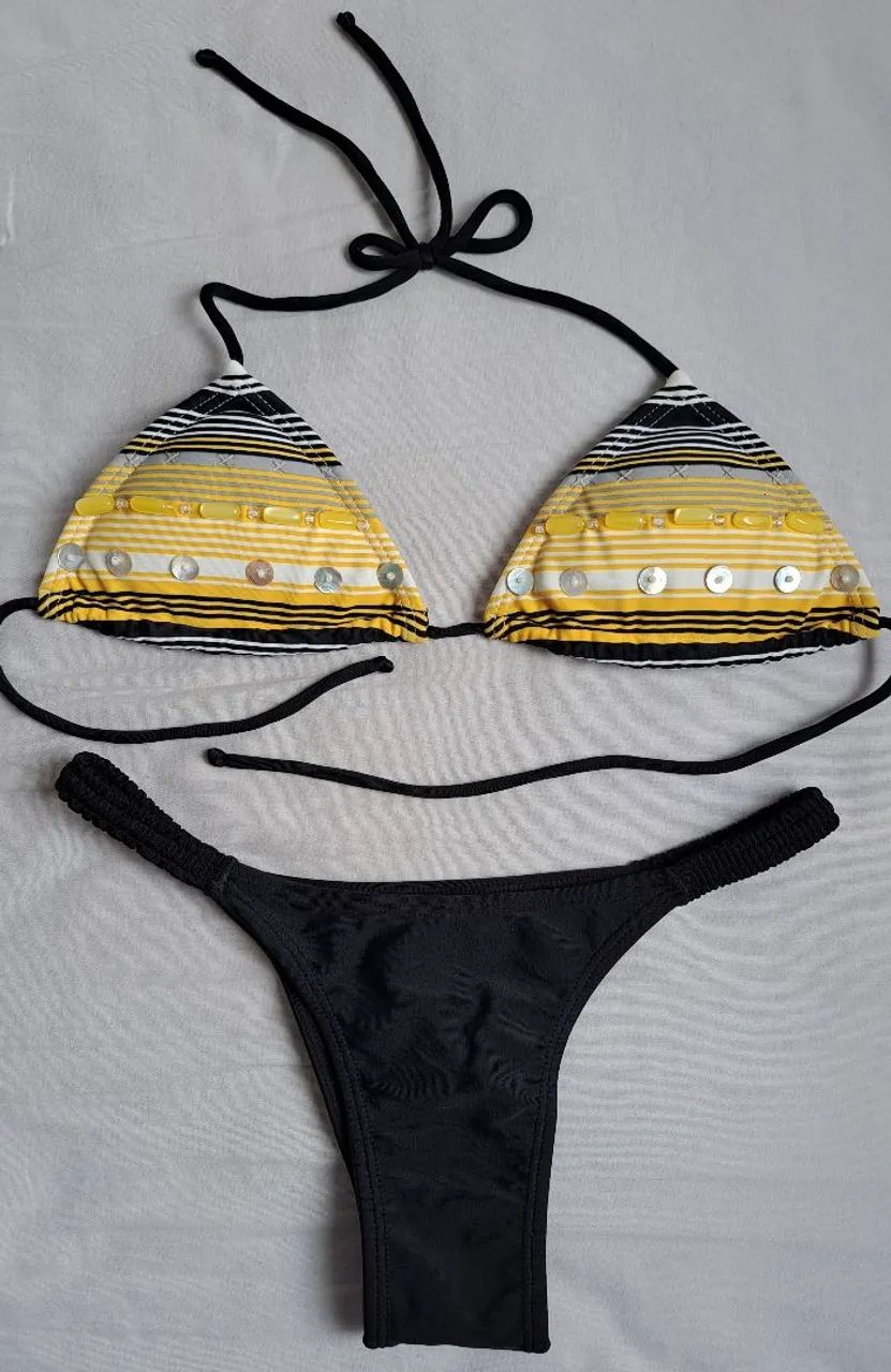 Biquíni com bojo cortininha P/M