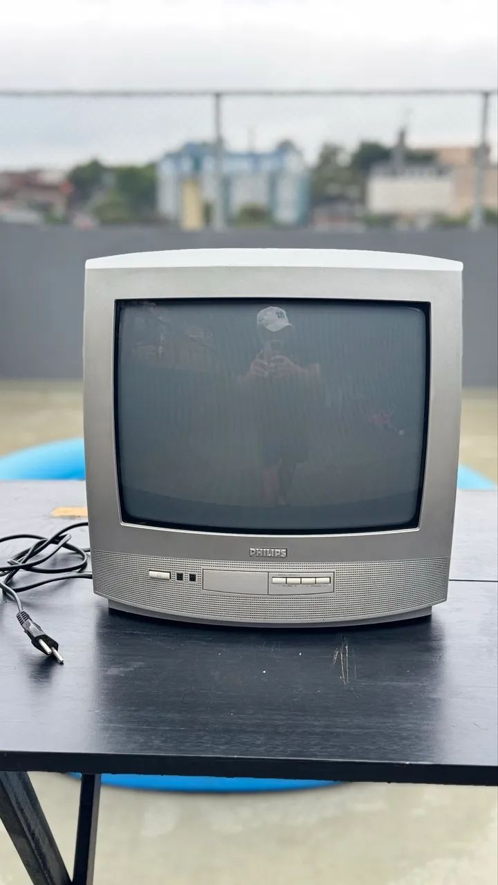 Vende-se Tv Tubo Philips 14 polegadas 