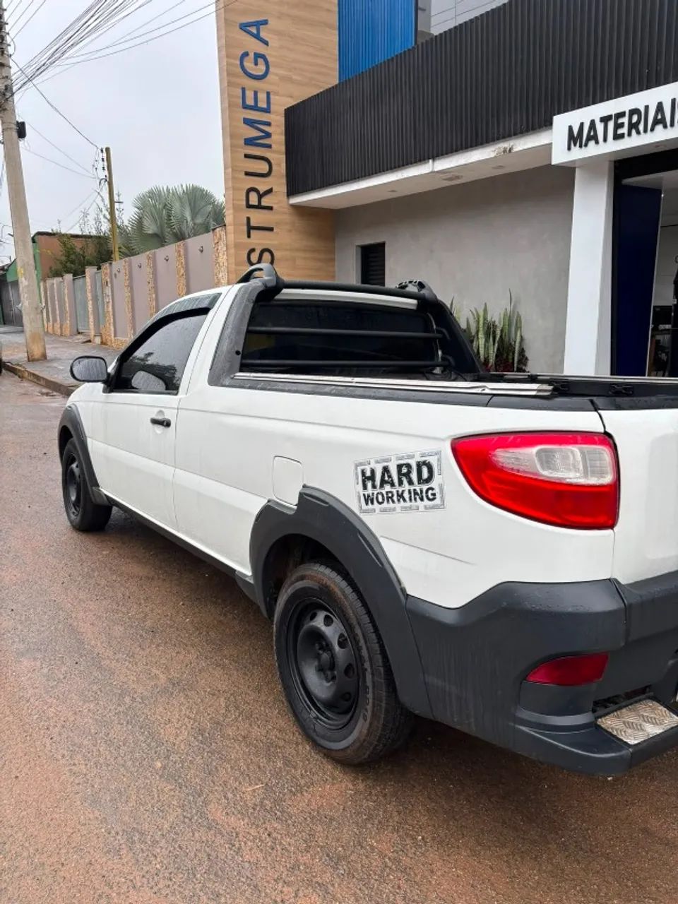 Fiat Strada Working Hard 1.4 Fire Flex 8V CS 2018