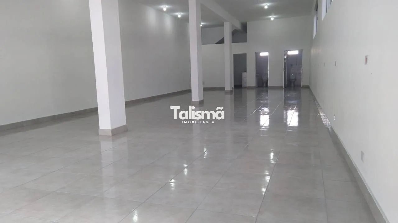 LOJA COMERCIAL TÉRREA - RUA MOVIMENTADA - VAGA DE GARAGEM - ITAPECERICA
