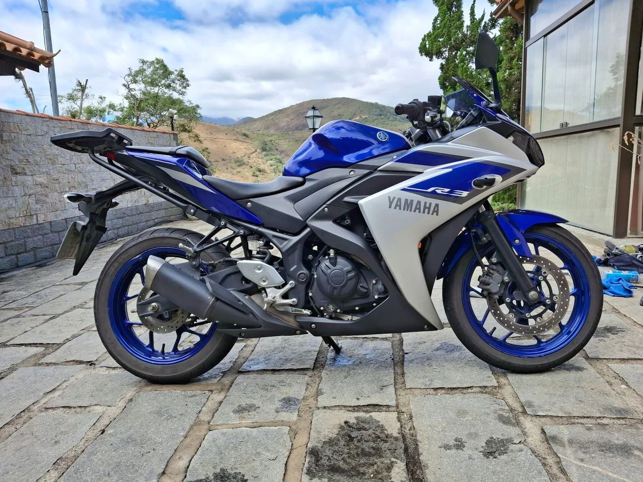Yamaha R3 2016