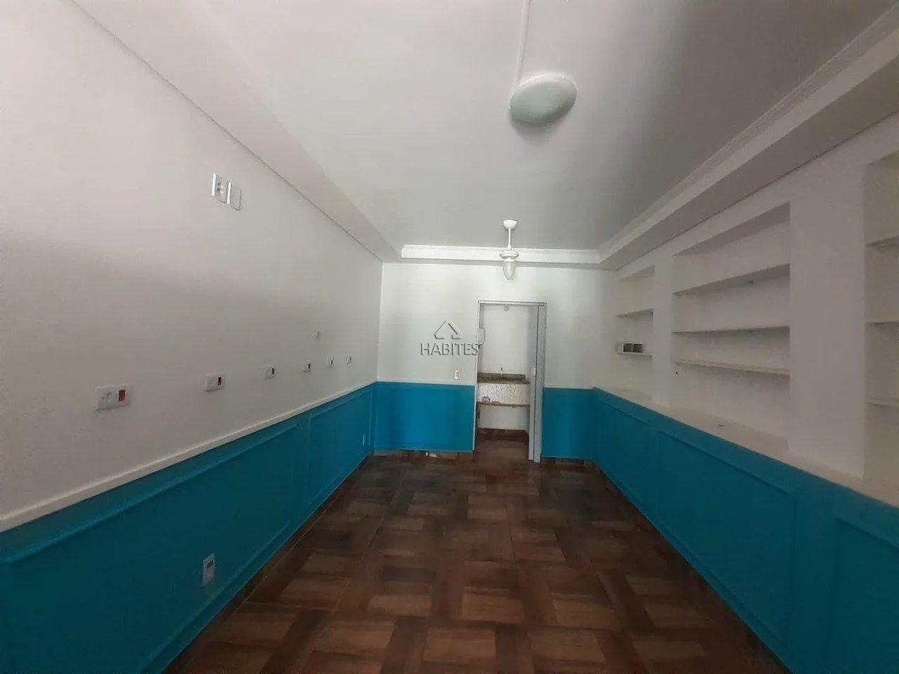 Ponto Comercial em avenida movimentada - Jardim Itamarati (Internet inclusa).