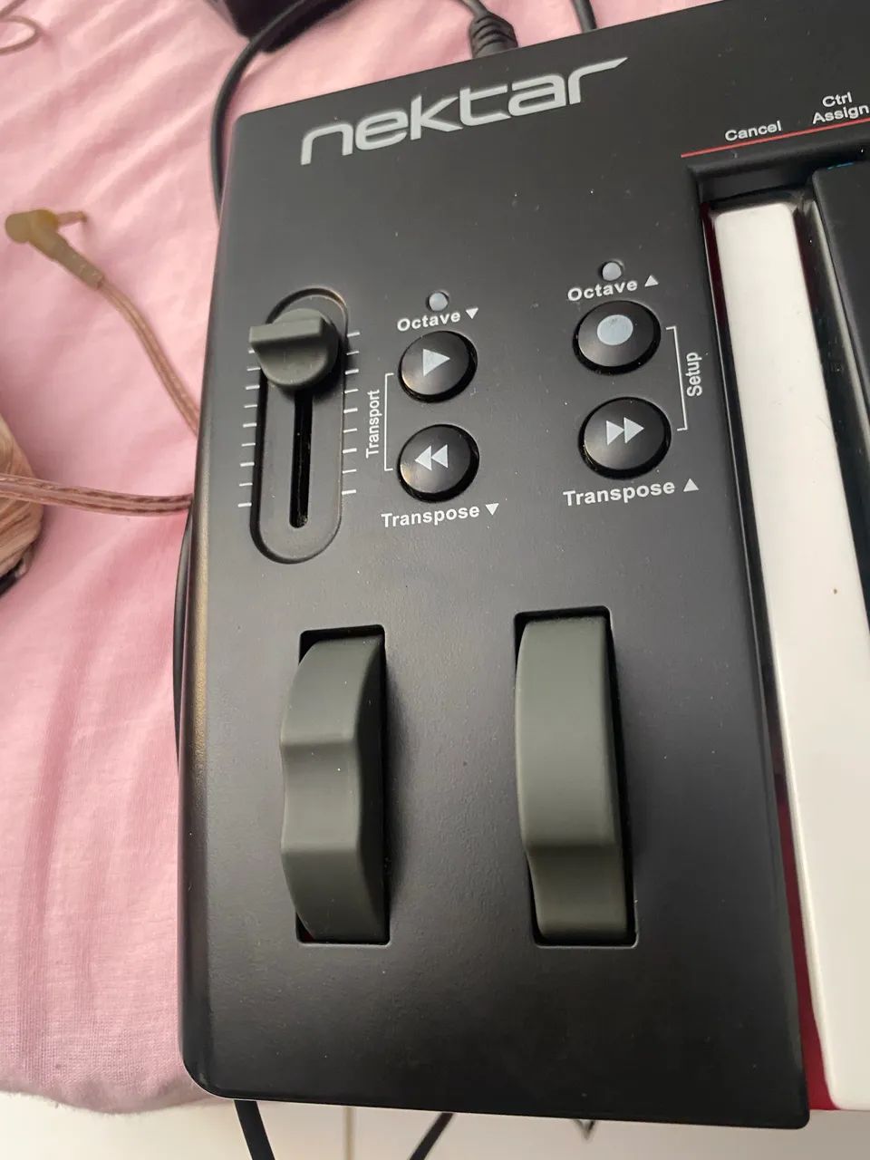 Controlador nekta 61 teclas