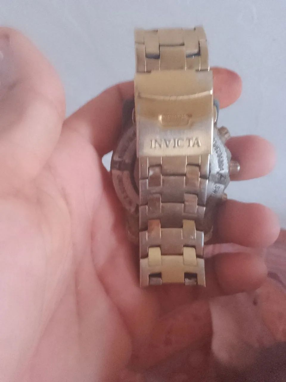 Relógio invicta cor de ouro - Foto 2