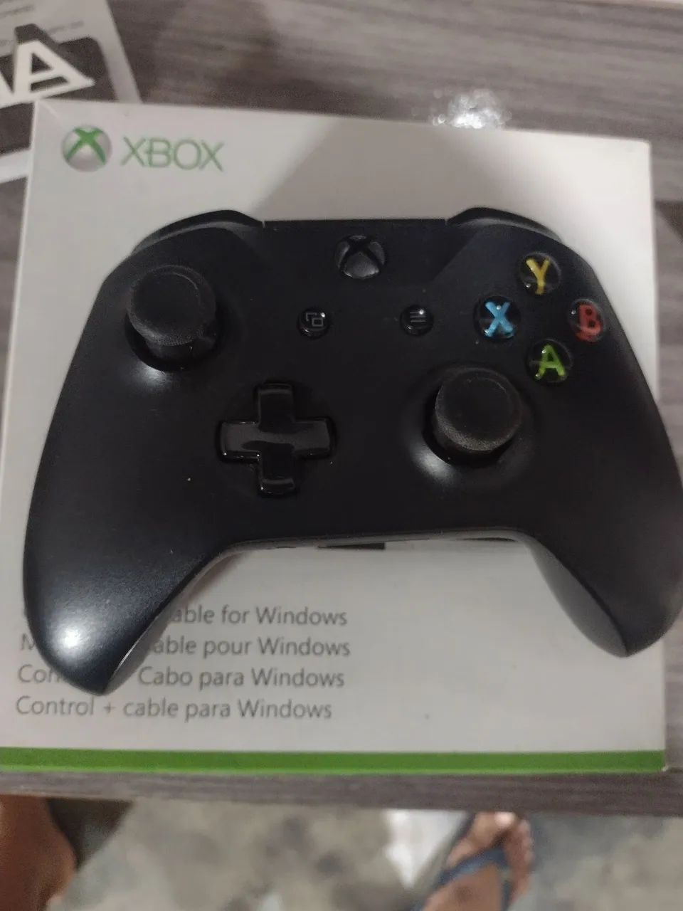 Controle Xbox nova geração.
