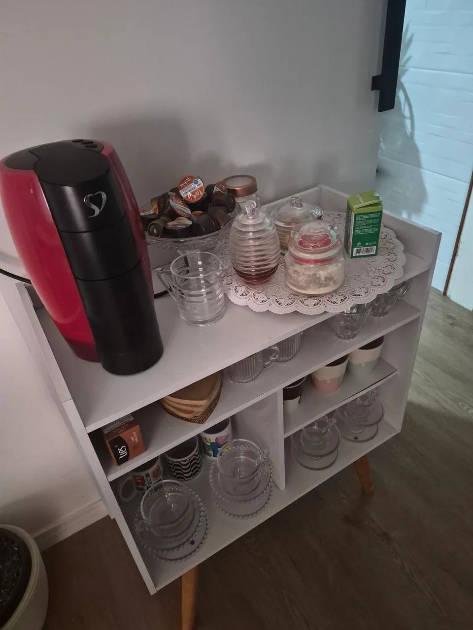 Móvel para cantinho do café em perfeito estado - Foto 2