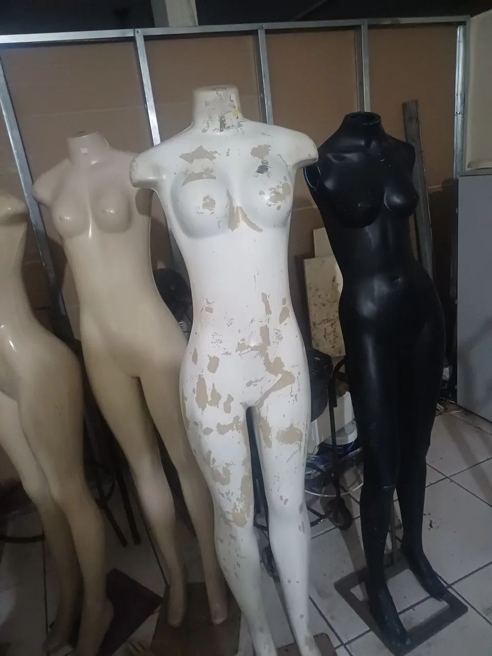 Manequim pra venda em otimo estado e so chama no zap * - Foto 2