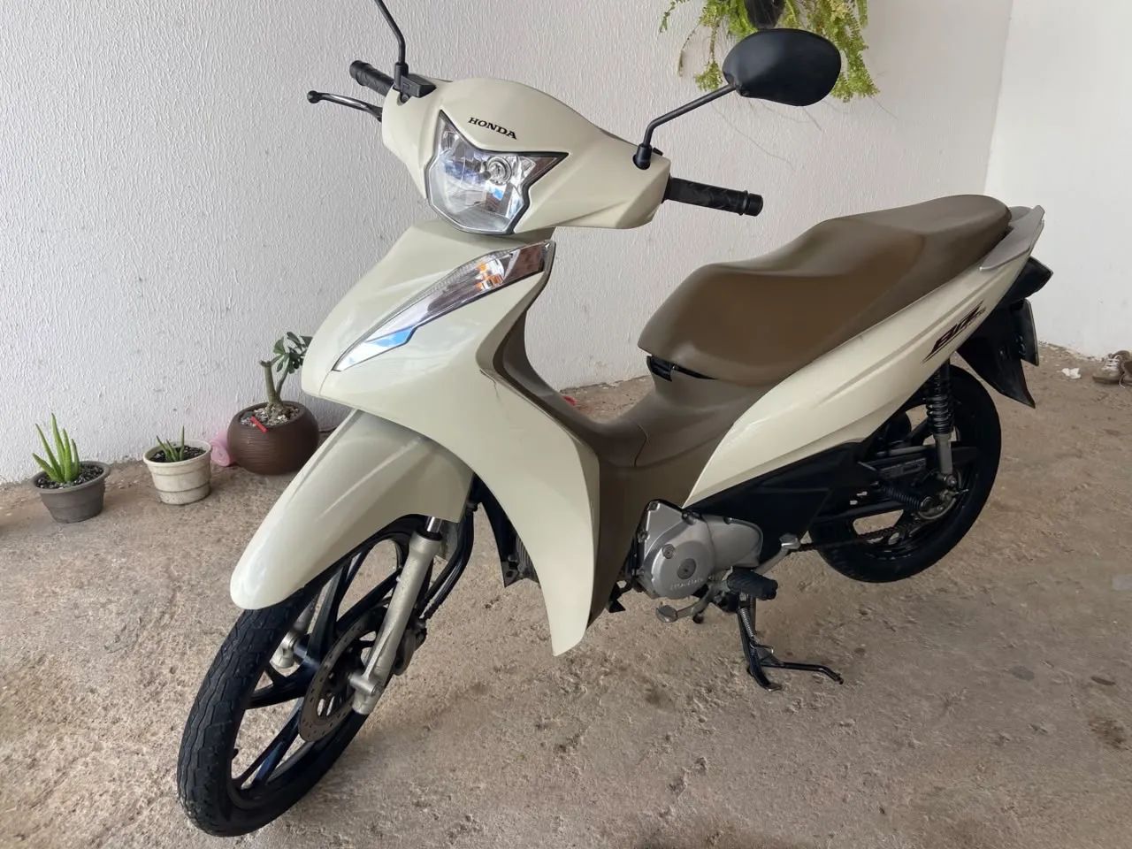 Moto biz  - Foto 3
