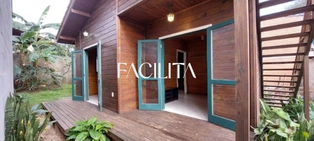 Casa com 3 quartos no bairro Rio Tavares, Florianópolis