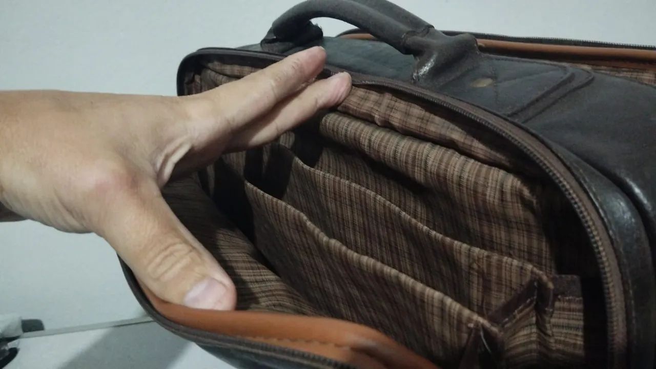 Pasta Executiva Masculina em Couro Legítimo - B2.CO Leather (Com Alça de Ombro) - Foto 5