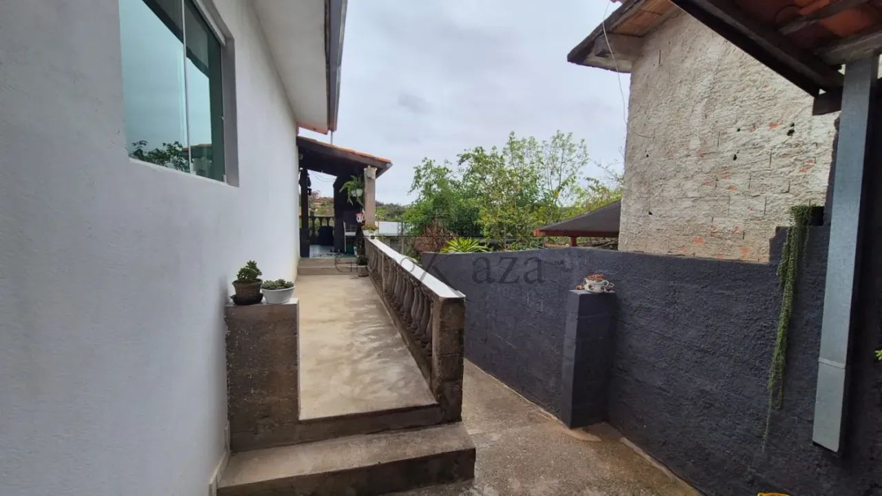 Oportunidade - Chácara - Chácaras Rurais Guararema - Jacareí - 2 Dormitórios - 160m². - Foto 11
