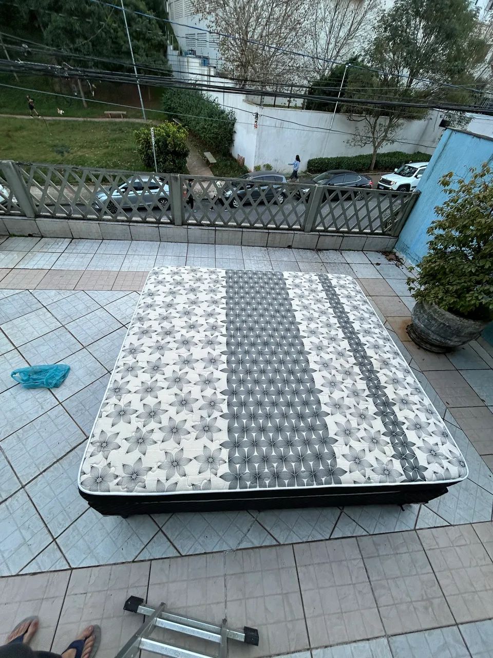 Cama box king size usada (190 x 200)  - Foto 4