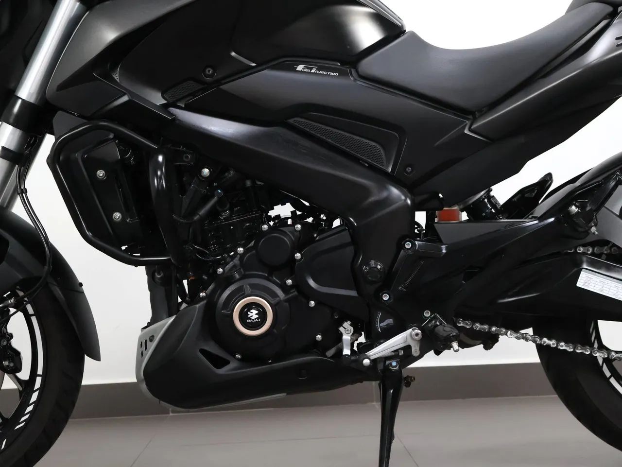 BAJAJ DOMINAR 400 - Foto 4
