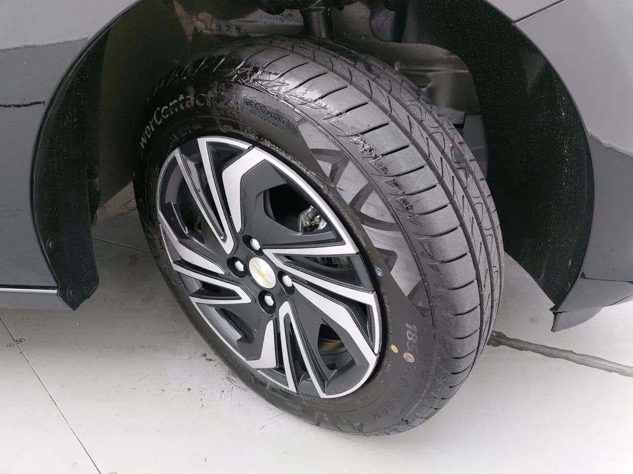 Chevrolet Onix Plus LT 1.0 12V Flex Mec. 4P, foto 14 de 18